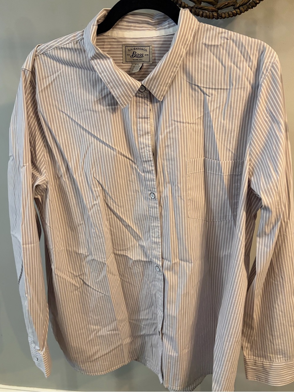 Bass Men's Narrow Stripe Button-Down Shirt in Light Blue and White xxl